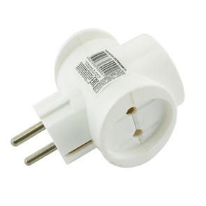 Тройник сетевой Toker белый 3Т1 16А-250V (1 роз. с заземлением) 10592