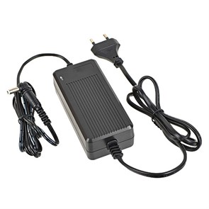 Блок питания Robiton (TN3000S) импульсный (стабил.), (5-15V, 3000mA) 7 насадок 34400
